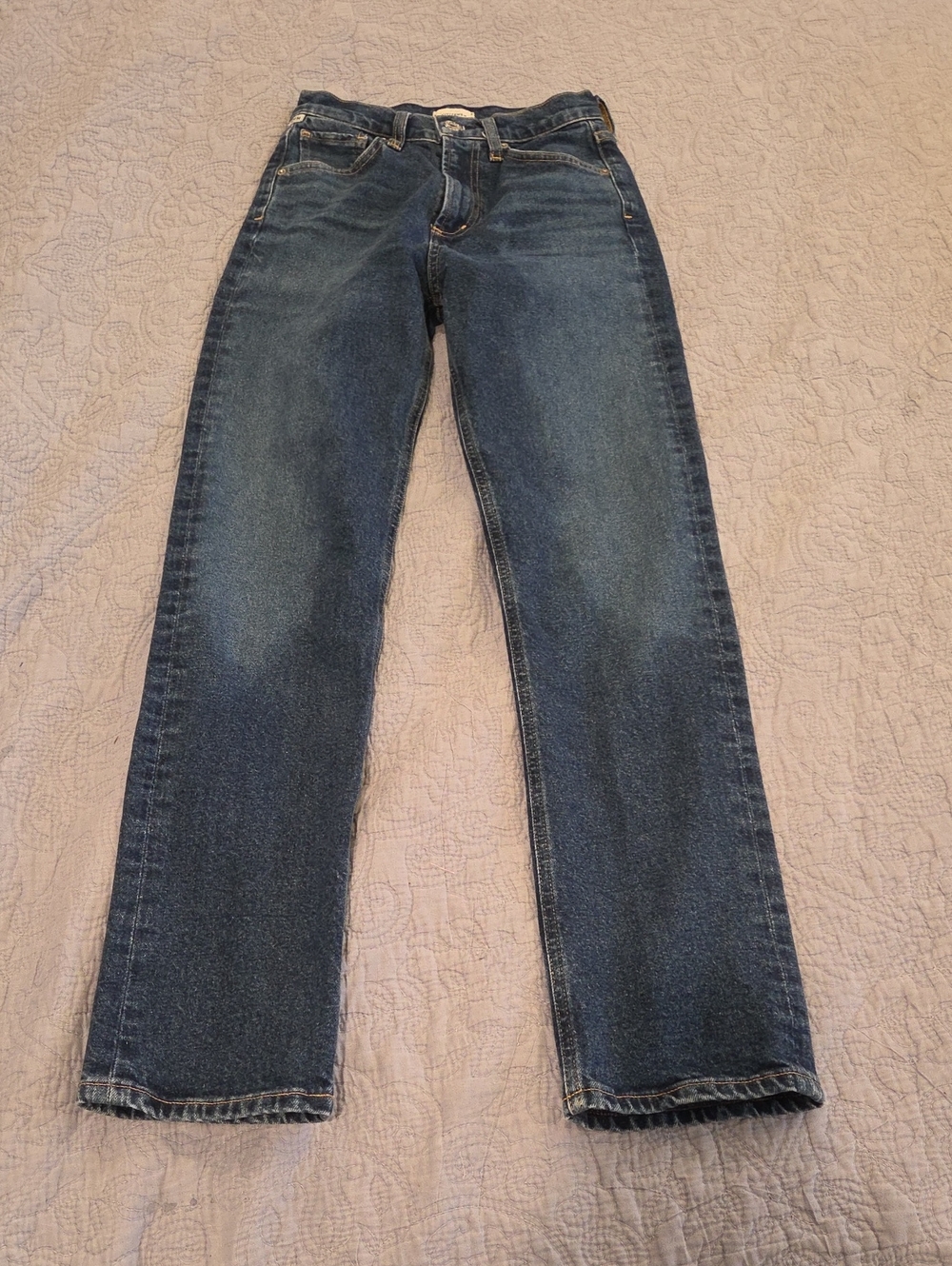 Citizens Of Humanity Women's Stovepipe Straight-Leg Jeans in Dark Wash Size 23!